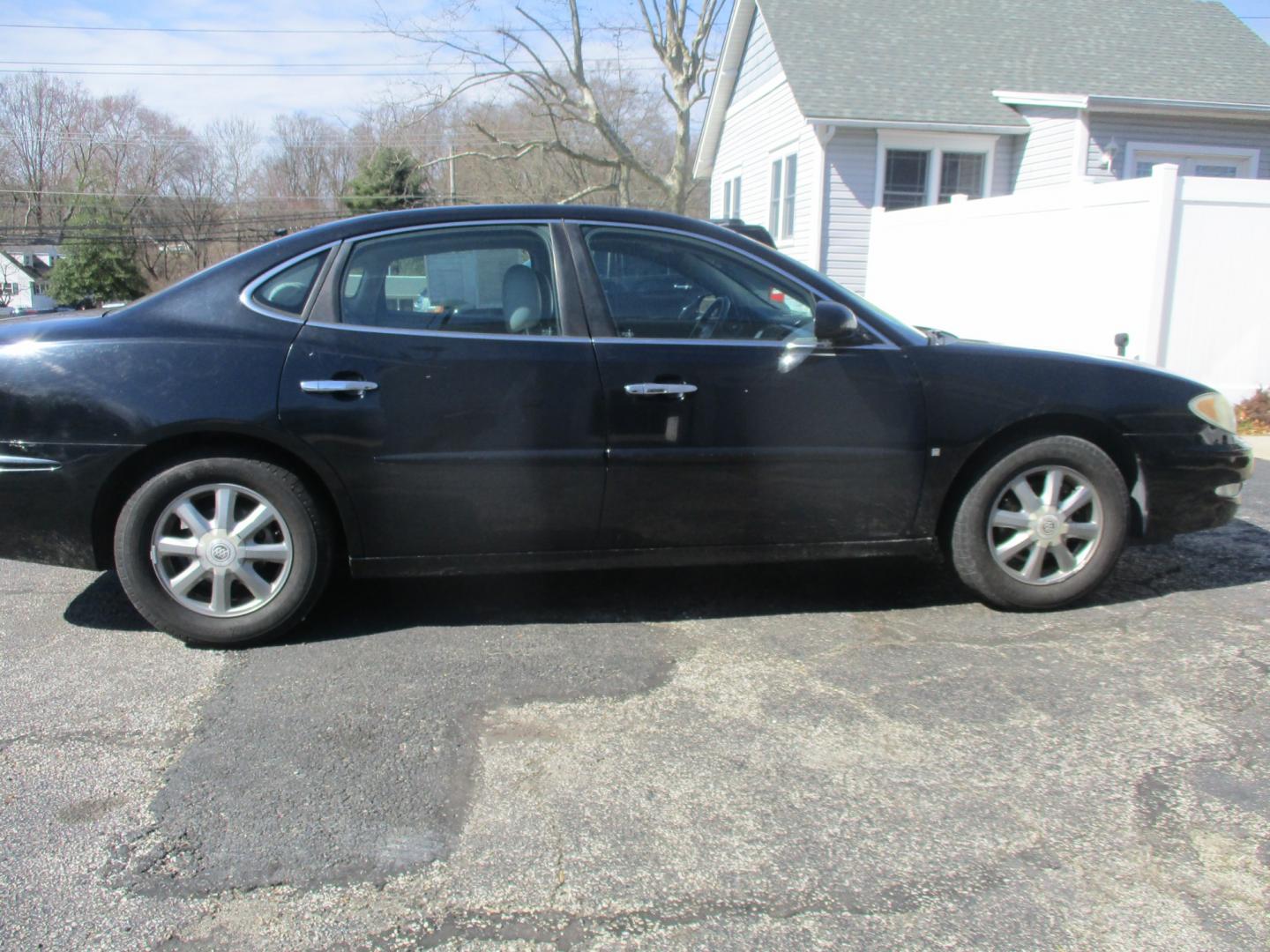 2007 Buick LaCrosse CXL (2G4WD552071) with an 3.8L V6 OHV 12V engine, 4-Speed Automatic Overdrive transmission, located at 540a Delsea Drive, Sewell, NJ, 08080, (856) 589-6888, 39.752560, -75.111206 - Photo#8